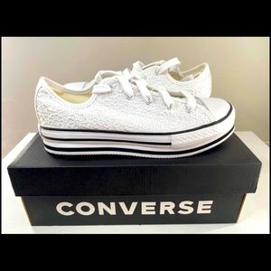 Converse - White Floral Laced Platforms - Low Top - Brand New - Size 4